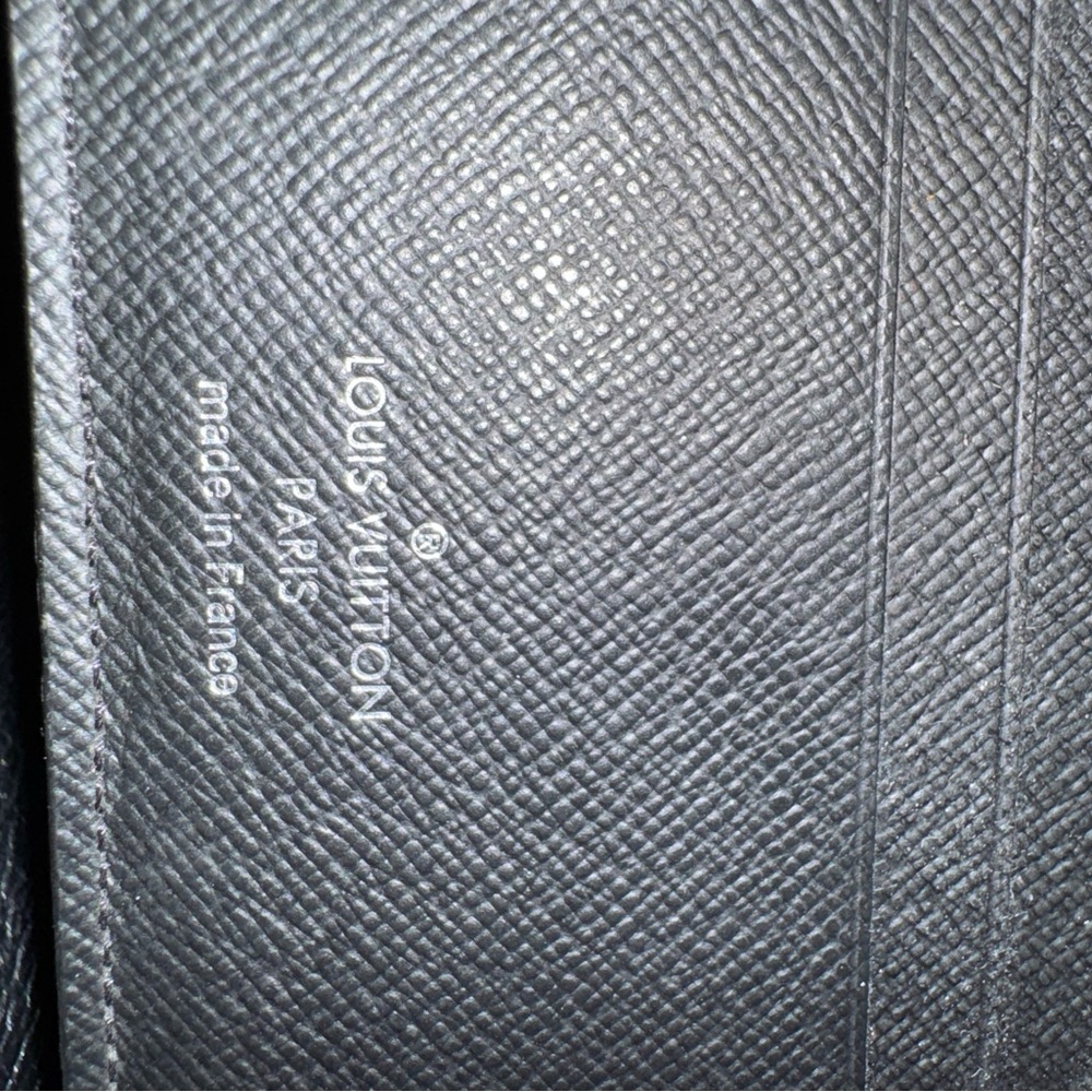 Louis Vuitton Black Monogram Men's Multiple Wallet - Picture 5 of 7